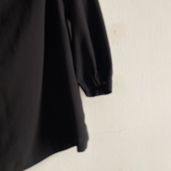 Aritzia Babaton Rodrigo black off the shoulder blouse - Picture 4 of 10